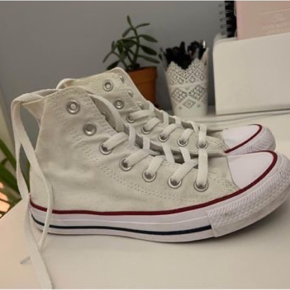 Womens Converse - Picture 1 of 2